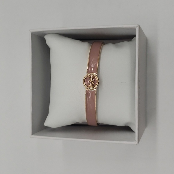 988- MICHAEL Michael Kors Haute Rose Gold Enamel Rose Color Bangle Bracelet NWT - Picture 3 of 9